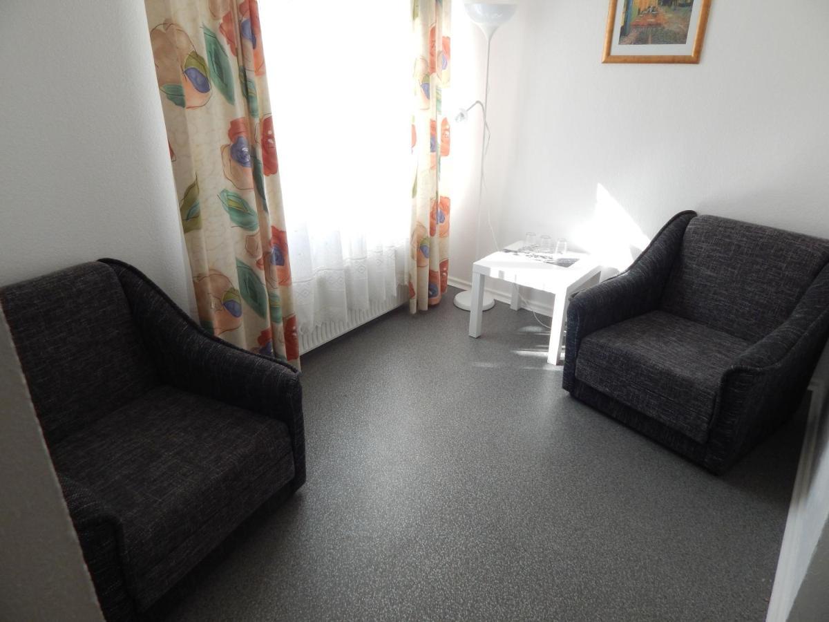Motel Brencis Iecava ภายนอก รูปภาพ