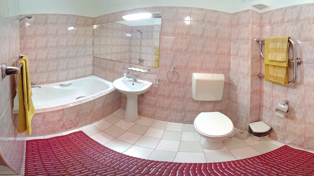 Motel Brencis Iecava ห้อง รูปภาพ